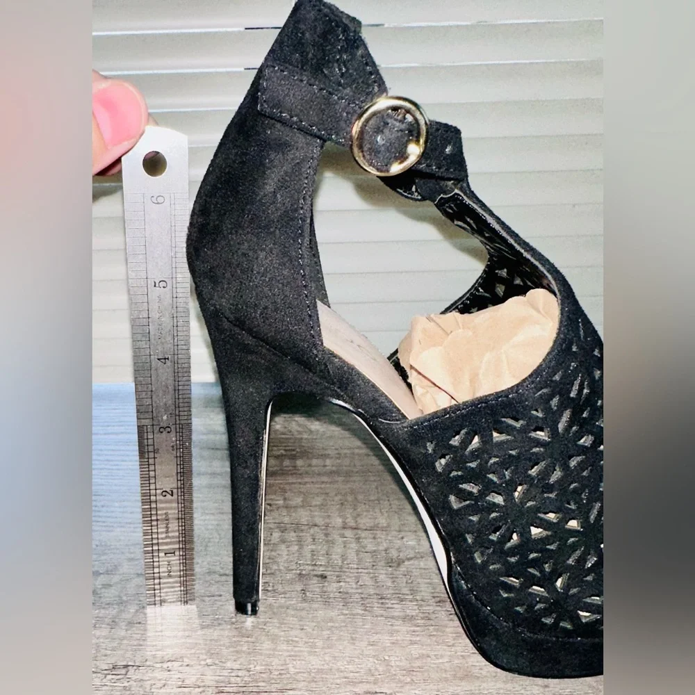 Aldo Vizzola‎ Black Perforated Faux Suede Open Toe Platform 5